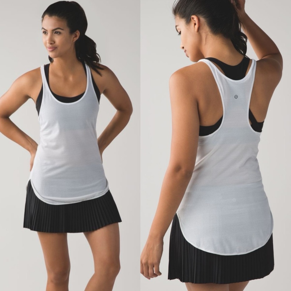 Lululemon What The Sport‎ Singlet White Striped Racerback Tank Top Size 2 Yoga